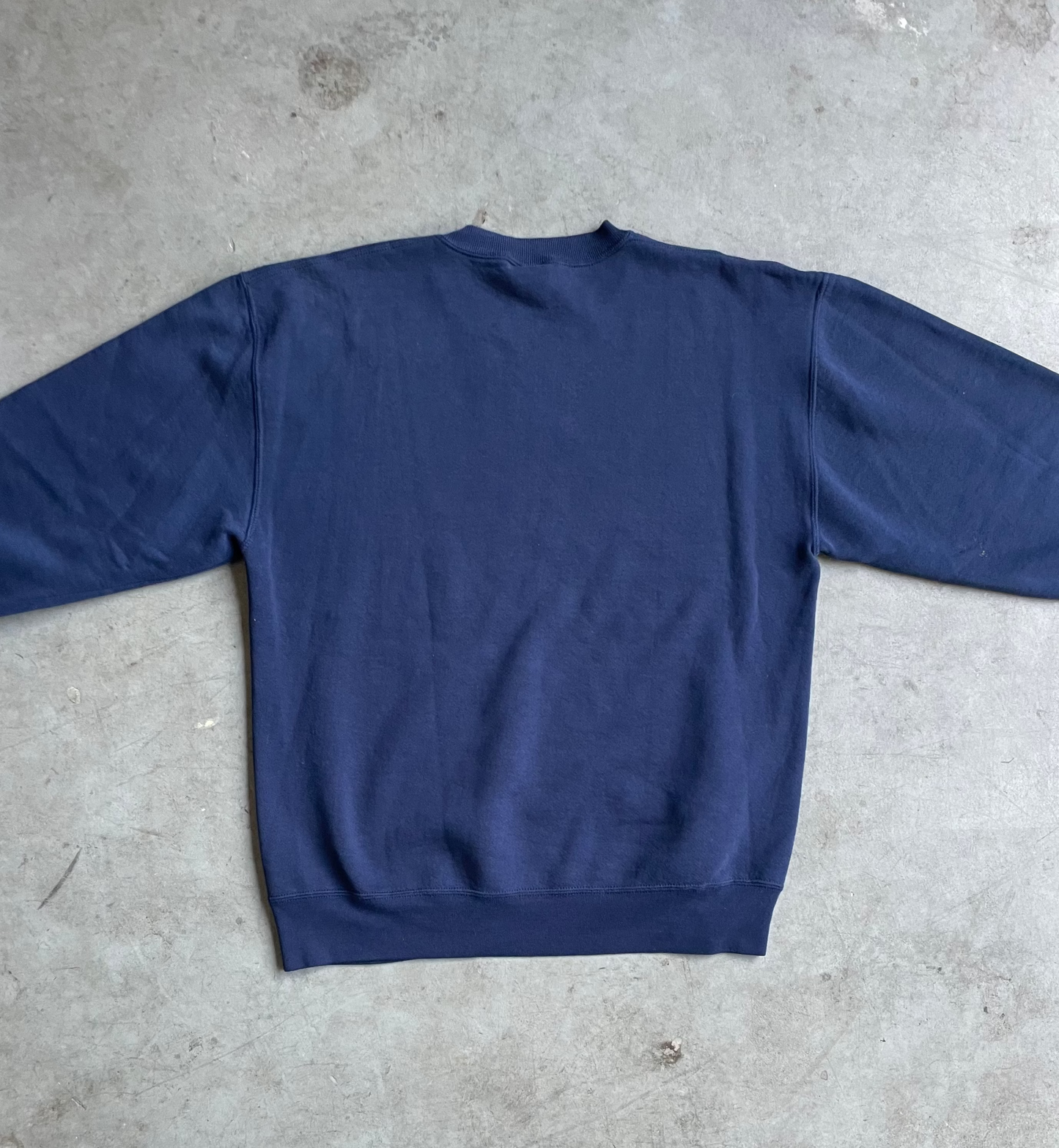 2000's Russell Athletic Blank Sweatshirt