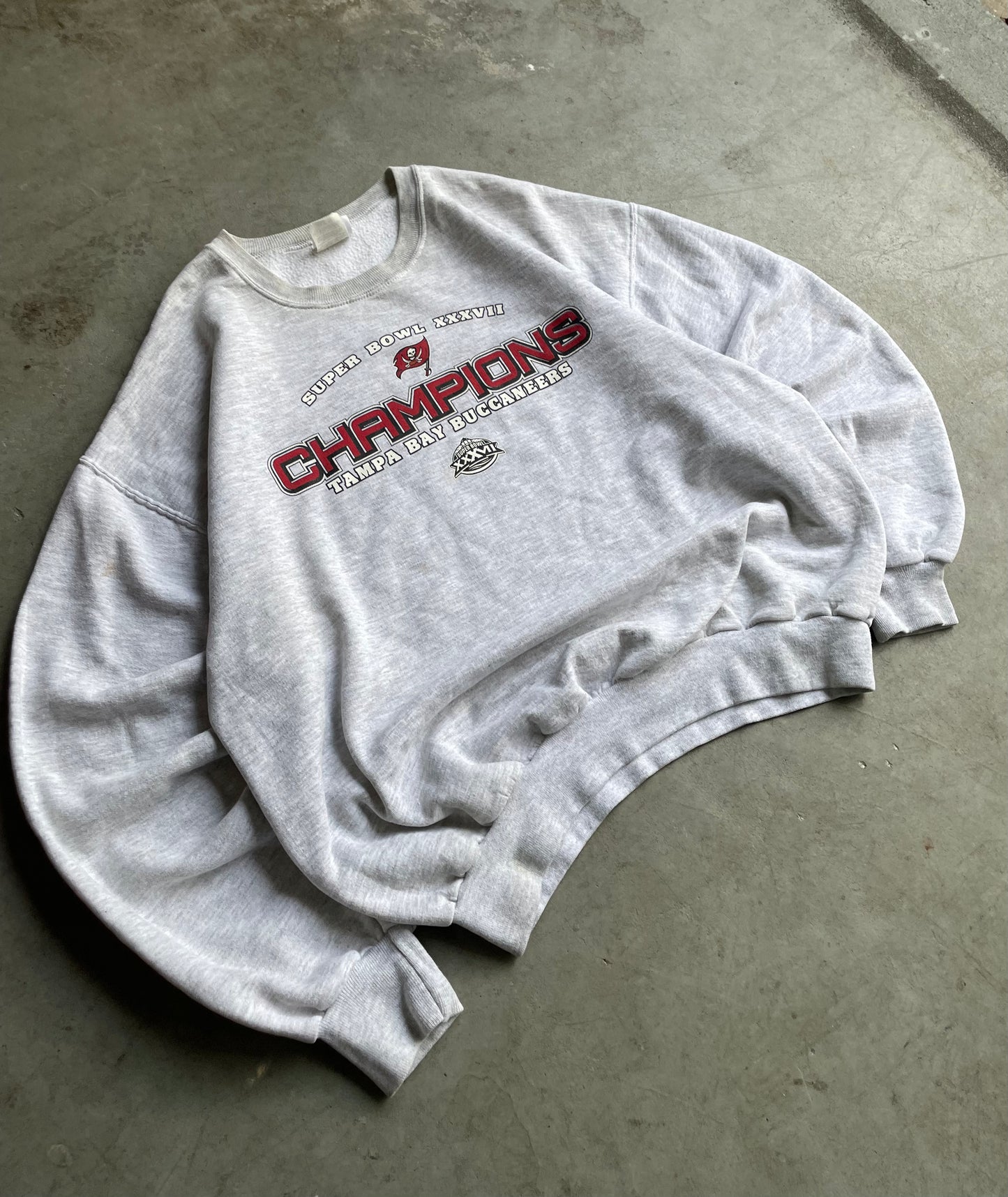 2000's Buccaneers Super Bowl Champion Sweatshirt