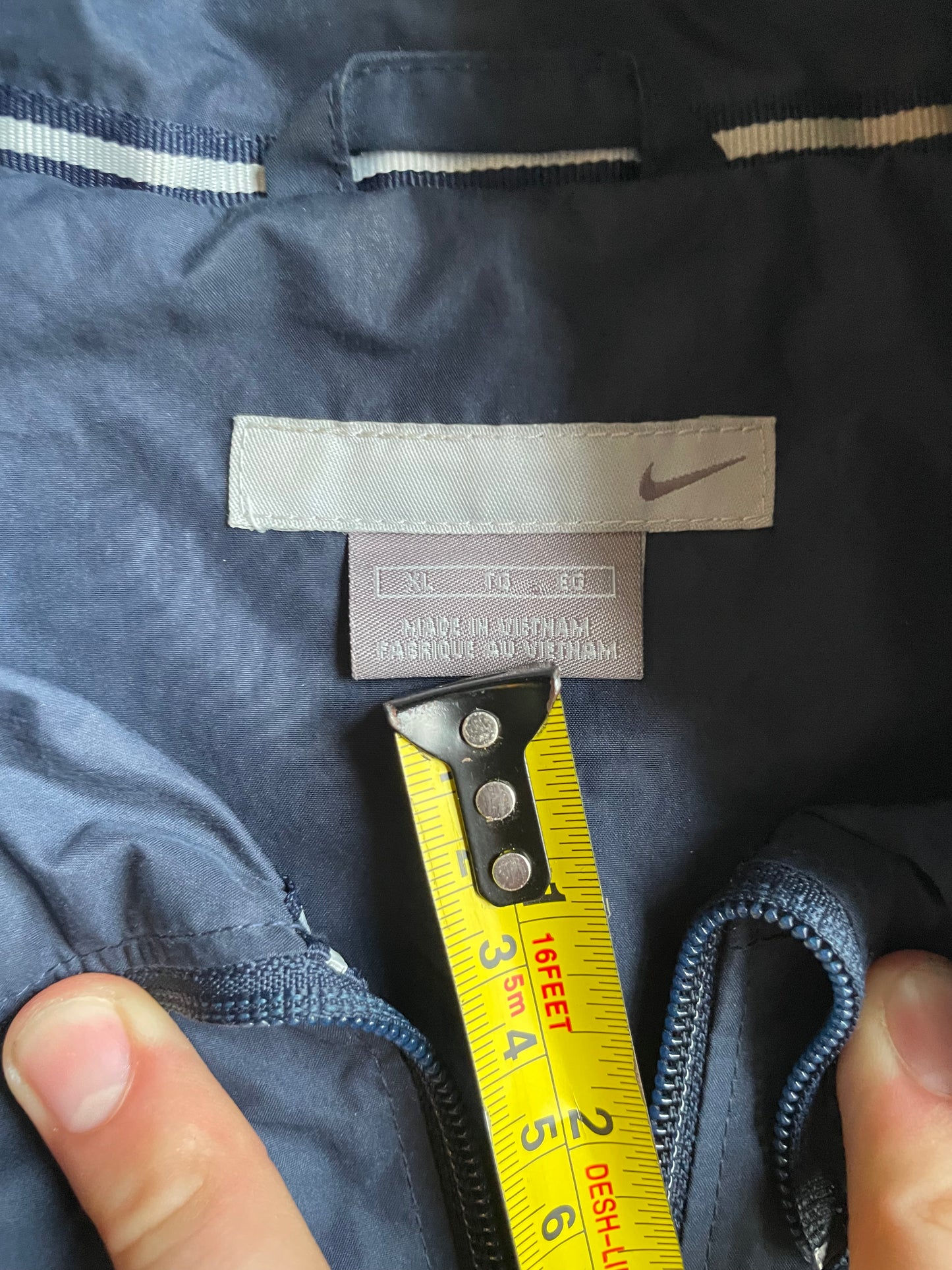 2000's Nike Windbreaker