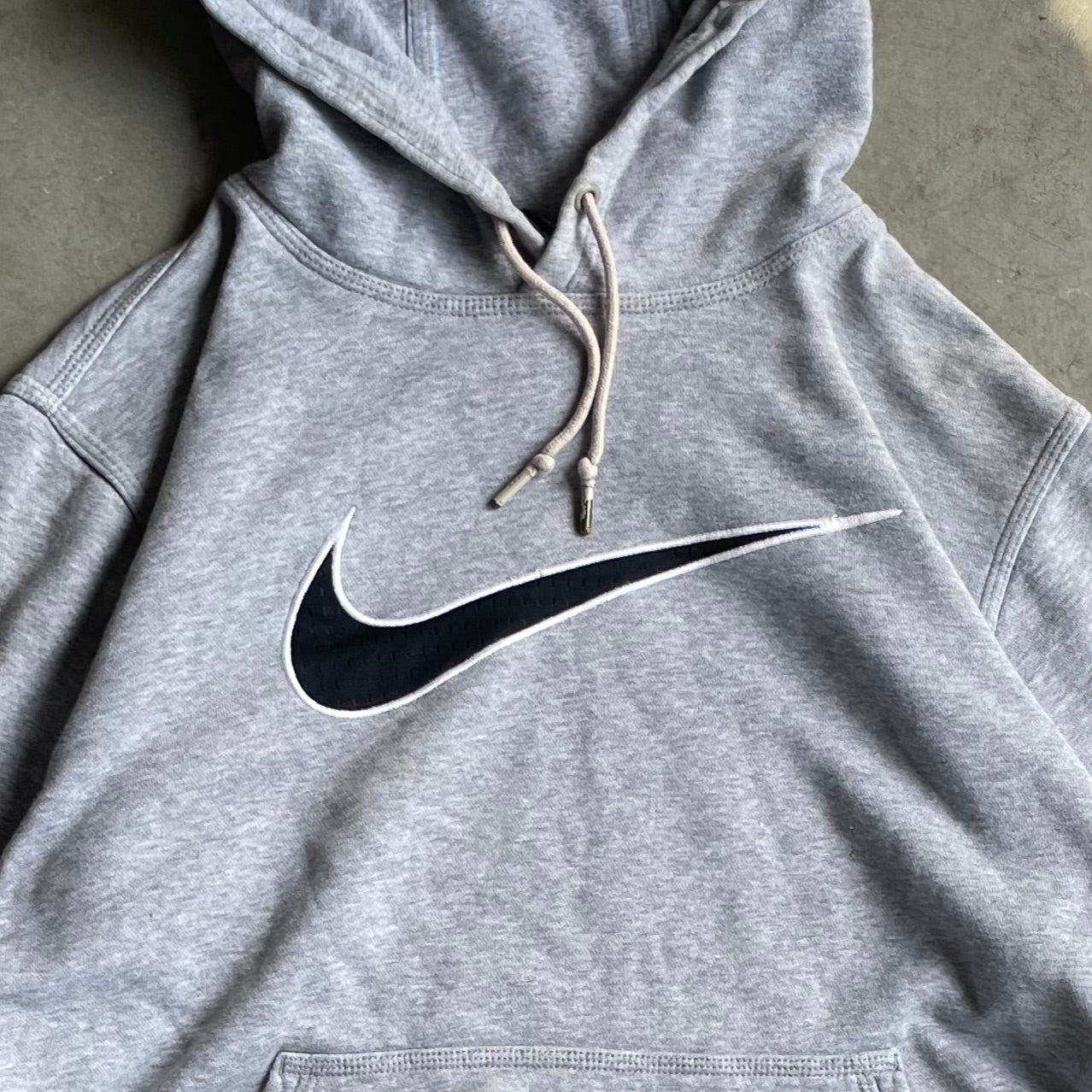 2000's Nike hoodie