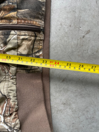 2000's Cabelas Camo Zip Up