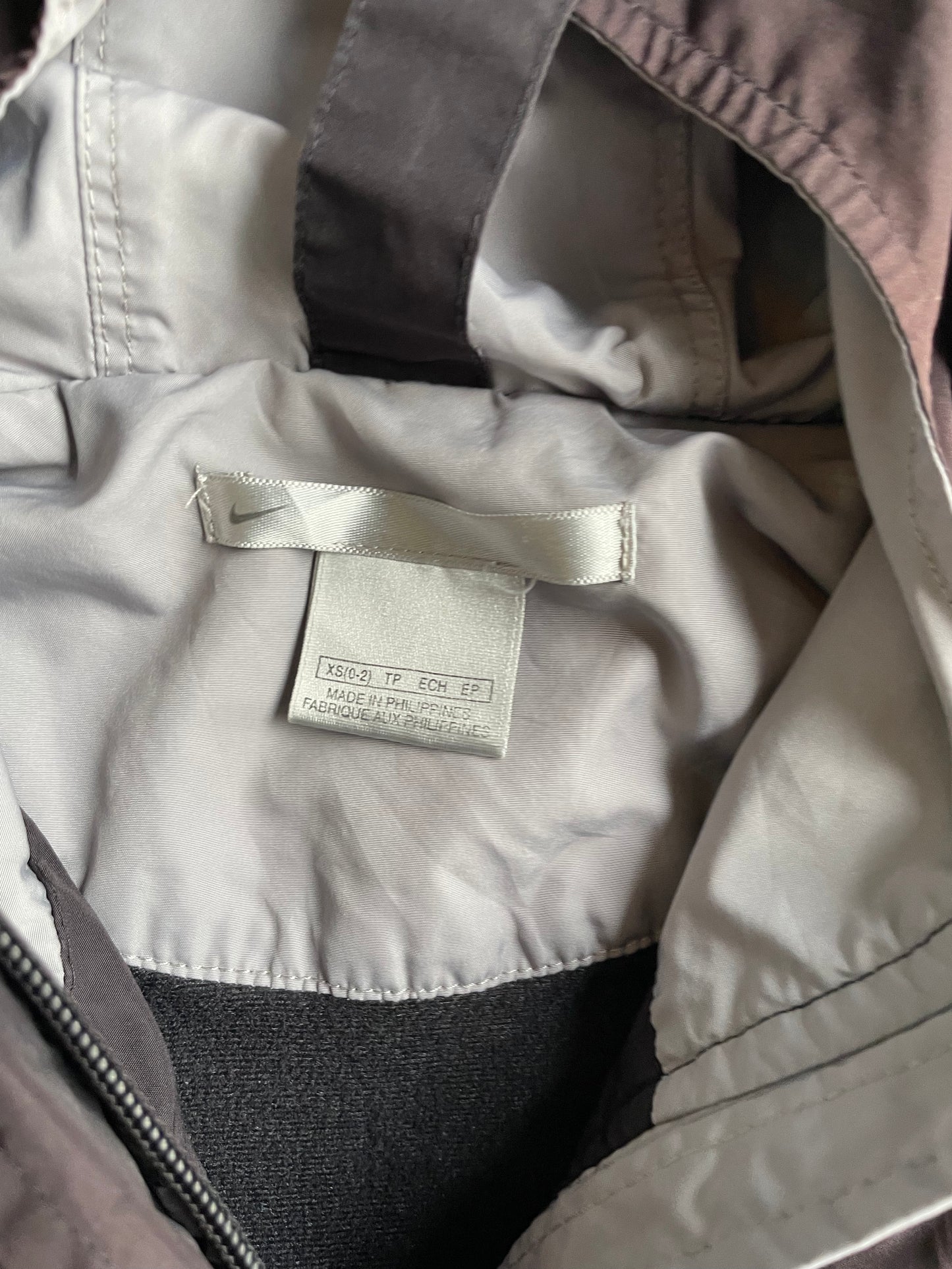 2000's Nike Windbreaker